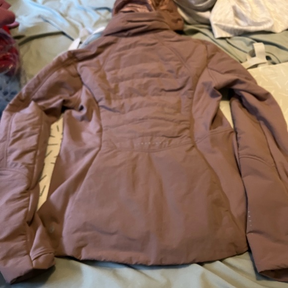 NWT Lululemon Another Mile Jacket, Sz 6, Twilight Rose - Picture 2 of 8